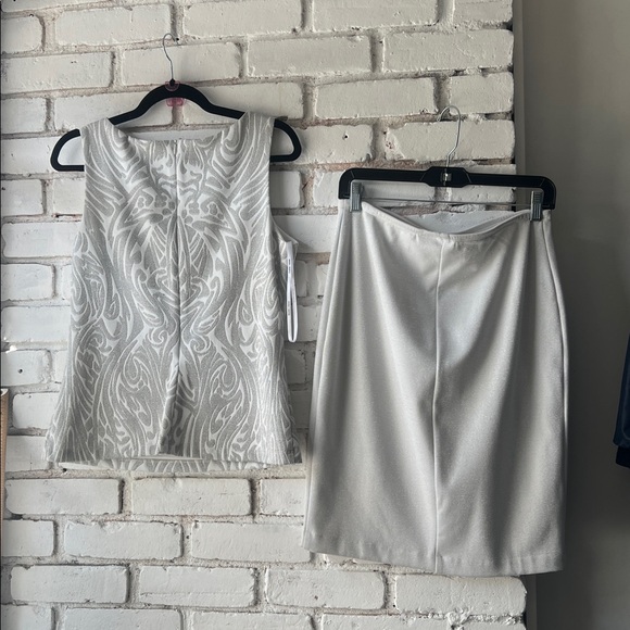 frank Lyman Silver Skirt Set two piece silver metallic - Picture 10 of 10